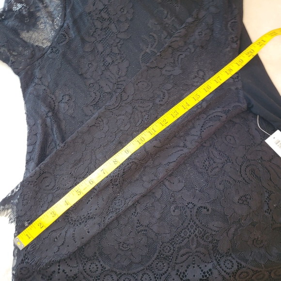 Chico's Black Lace Front Sheer Lace Longsleeve Pullover Blouse Size 2 - Picture 5 of 12